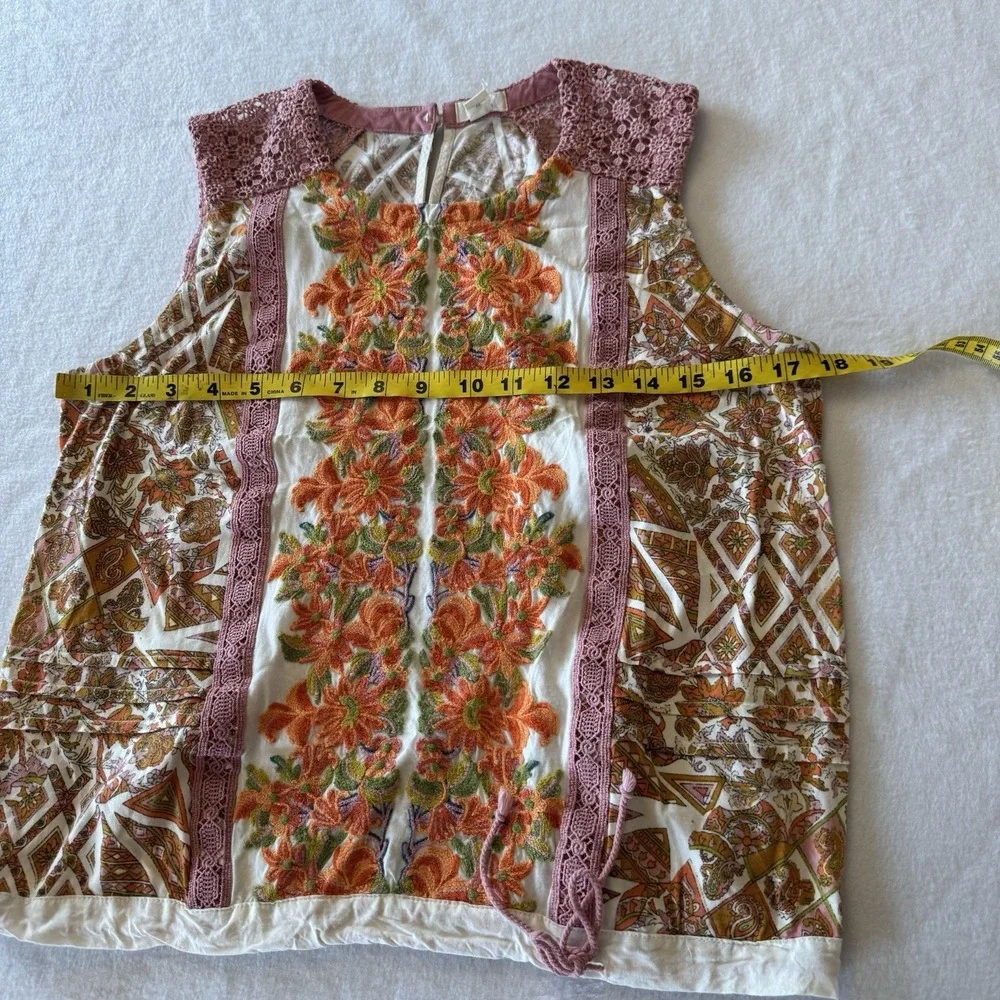 TINY Anthropologie Sleeveless Embroidered Floral Tie Top Tank Boho Womens Small - Picture 8 of 12